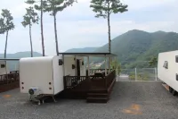 Sandlebada Caravan