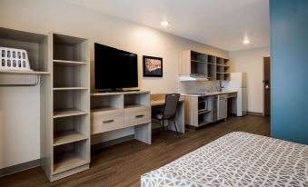 WoodSpring Suites Grand Rapids Kentwood