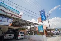 RedDoorz Syariah Near Danau Lut Tawar Takengon Hotels in Mongal