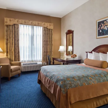 Best Western Plus Lawnfield Inn Suites
