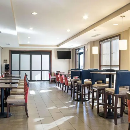 Comfort Suites Medical Center