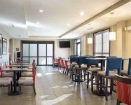 Comfort Suites Medical Center - breakfast