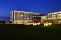 The Hotel at Kirkwood Center
