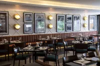 Radisson Blu Hotel, Beirut Verdun Отели в г. Бейрут