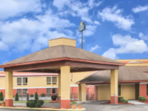 Days Inn & Suites by Wyndham Casey Hotels in Casey