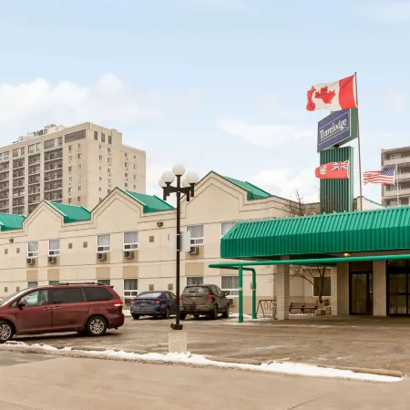 Travelodge by Wyndham Winnipeg East