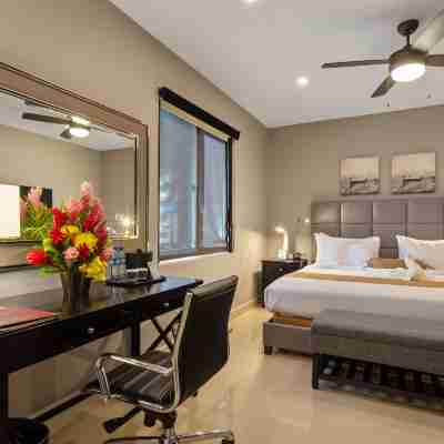 Best Western Plus Belize Biltmore Plaza Rooms