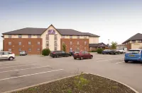 Premier Inn Stafford North (Spitfire) Hotel a Weston