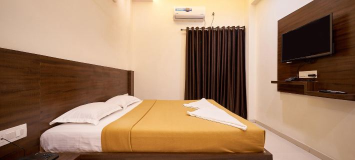 Hotel Ranjan Deluxe Hotels in Kolhapur