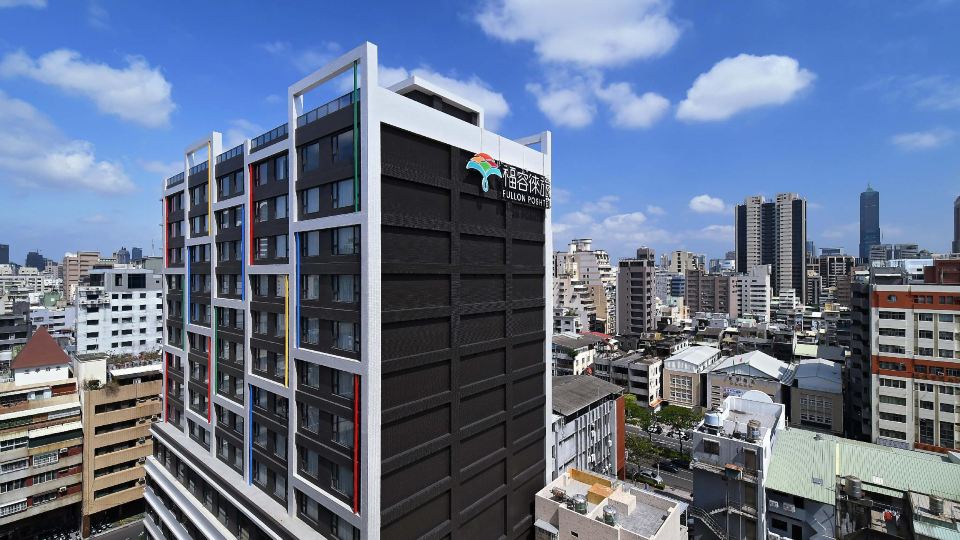 Fullon Poshtel Kaohsiung