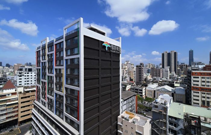 Fullon Poshtel Kaohsiung