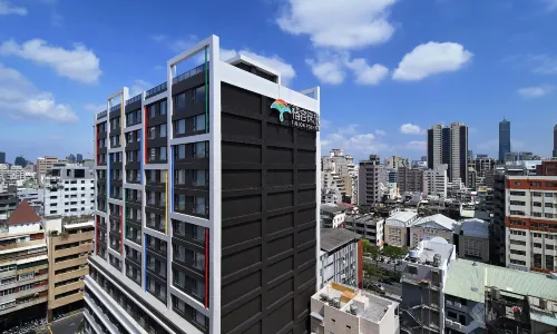 Fullon Poshtel Kaohsiung