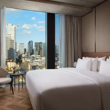 NH Collection Frankfurt Spin Tower Отели рядом с достопримечательностью «Банхофсфиртель»