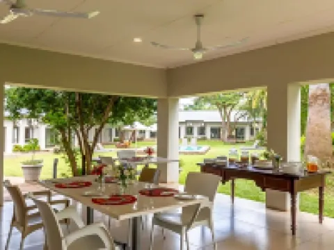 Hamiltons Lodge & Restaurant Hotels in Malelane