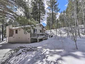 Renovated Mountain Home EV Chargers and Great Views