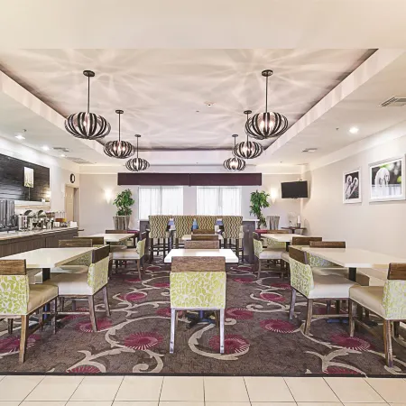 Kemah Edgewater Hotel, SureStay Collection by Best Western