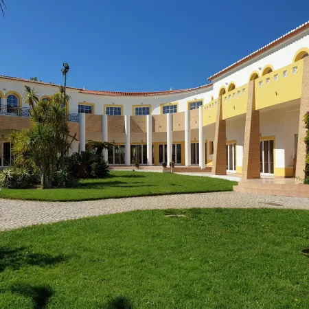 Luz Bay Hotel