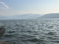 Xichang Fengqing B&B (Qionghai Wetland Park)