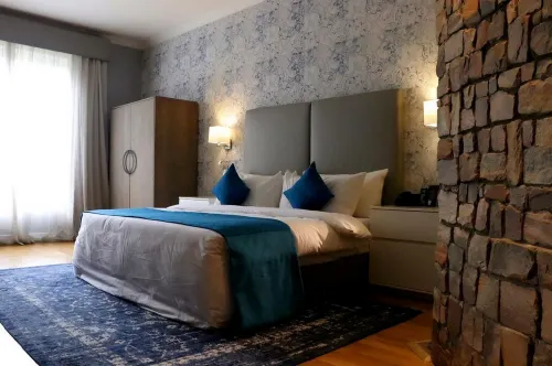 Leola Hotel-Standard