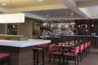 Courtyard Bowling Green Convention Center - bar