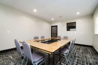 Quality Suites Houston Hobby Airport