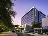 Novotel Almaty City Center Hoteles cerca de Kok Tobe