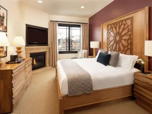 Waldorf Astoria Park City