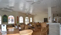 Kingsleys Hotel and Gastro Pub - breakfast