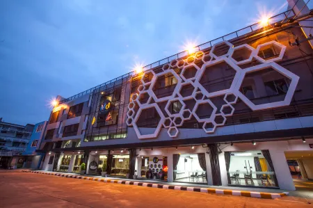 MD Grand Hotel Nakhon