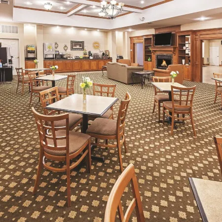 La Quinta Inn & Suites by Wyndham I-20 Longview South