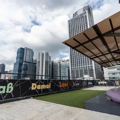 Pods the Backpackers Home & Cafe, Kuala Lumpur Отели рядом с достопримечательностью «Центральный железнодорожный вокзал Куала-Лумпура»
