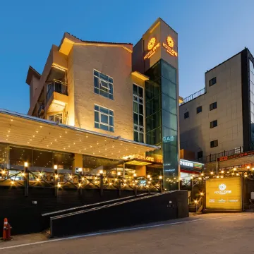 Hotel One Byeonsan Отели рядом с достопримечательностью «Аквапарк Byeonsan Aqua World»