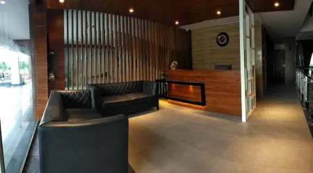 Hotel Highway Inn Отели рядом с Аэропорт Чандигарх