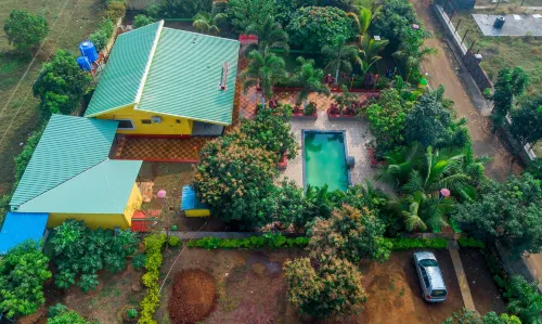 Natures Dreamland Holiday Homes, Igatpuri Hotels in Malunje