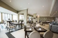 Mikhael's Hotel - 4-Star