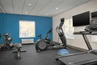 Holiday Inn Express & Suites Greensboro - Airport Area