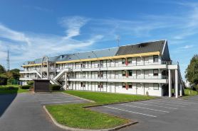 Premiere Classe Bethune - FOUQUIÈRES les BÉTHUNE