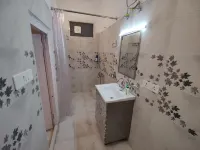 Gufa Cottage