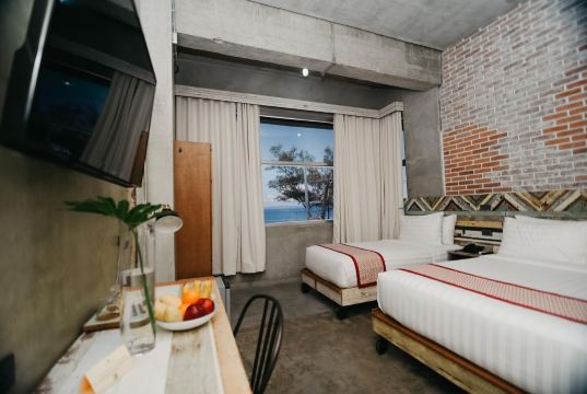 The Bricks Hotel Hotels in Dumaguete