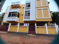 Cheerful 2-Bedroom Near Auro Beach Hotels in Manjakuppam