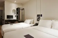 Namyangju Just Suite Hotel - Wifi