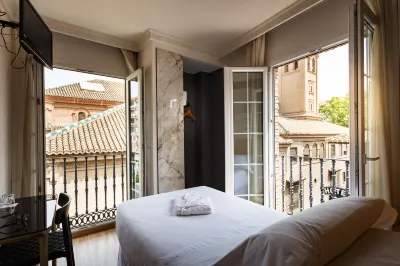 Hotel Dauro Premier فنادق في غرناطة