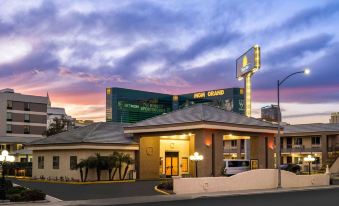 Days Inn by Wyndham Las Vegas Airport Near the Strip