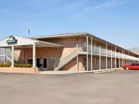 Days Inn by Wyndham Joelton/Nashville Hotels in Nashville