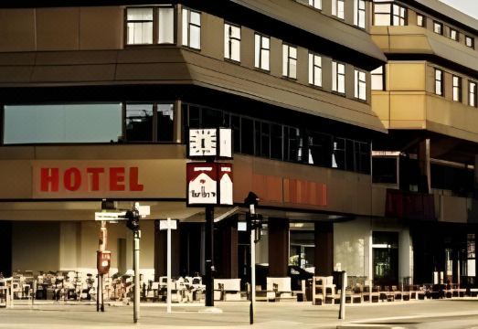 3. 센트럴-호텔 테..