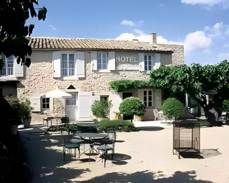 マ デ ロマラン, ジ オリジナル リレー ゴルドのホテル