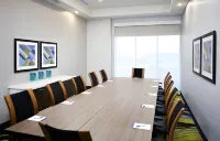 Holiday Inn Express & Suites BRANTFORD by IHG Hotels in Brantford