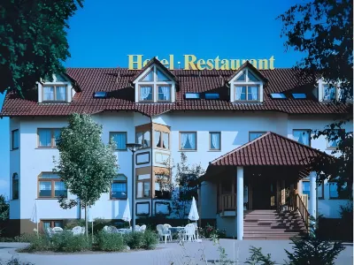 Hotel Empfinger Hof GmbH Hotels in der Nähe von Fischweiher Bechhausen