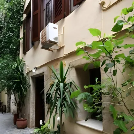 Helena Hotel