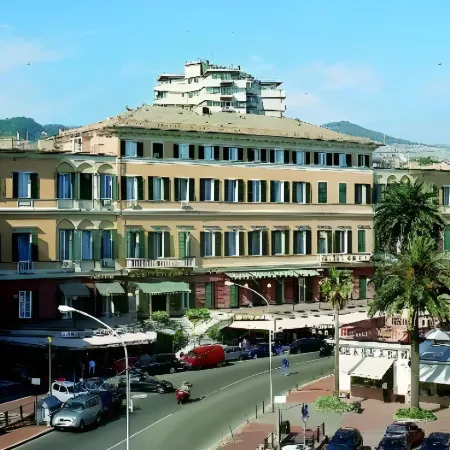 Hotel Mediterranee